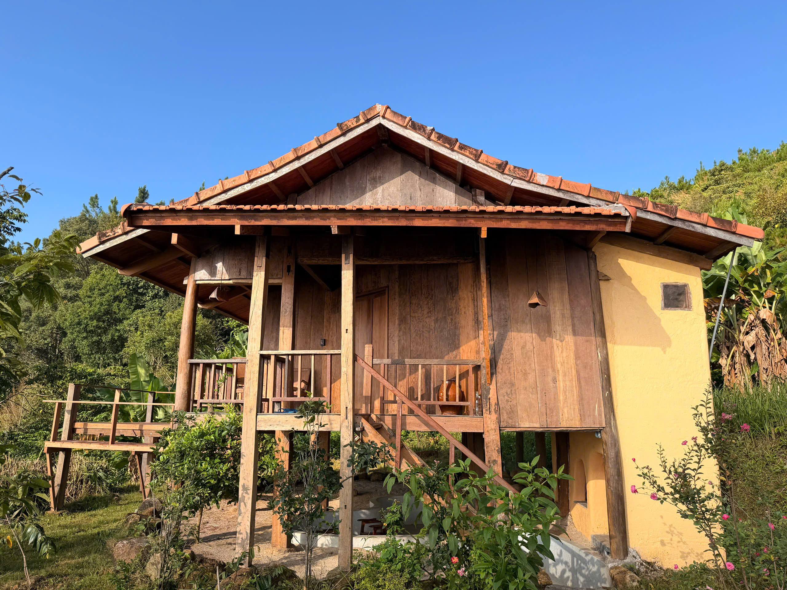 Nhà Lộc Vừng (3 người)